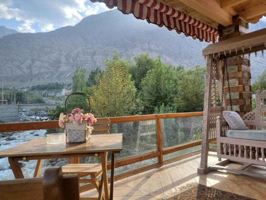 Riverdale Gilgit Exterior foto