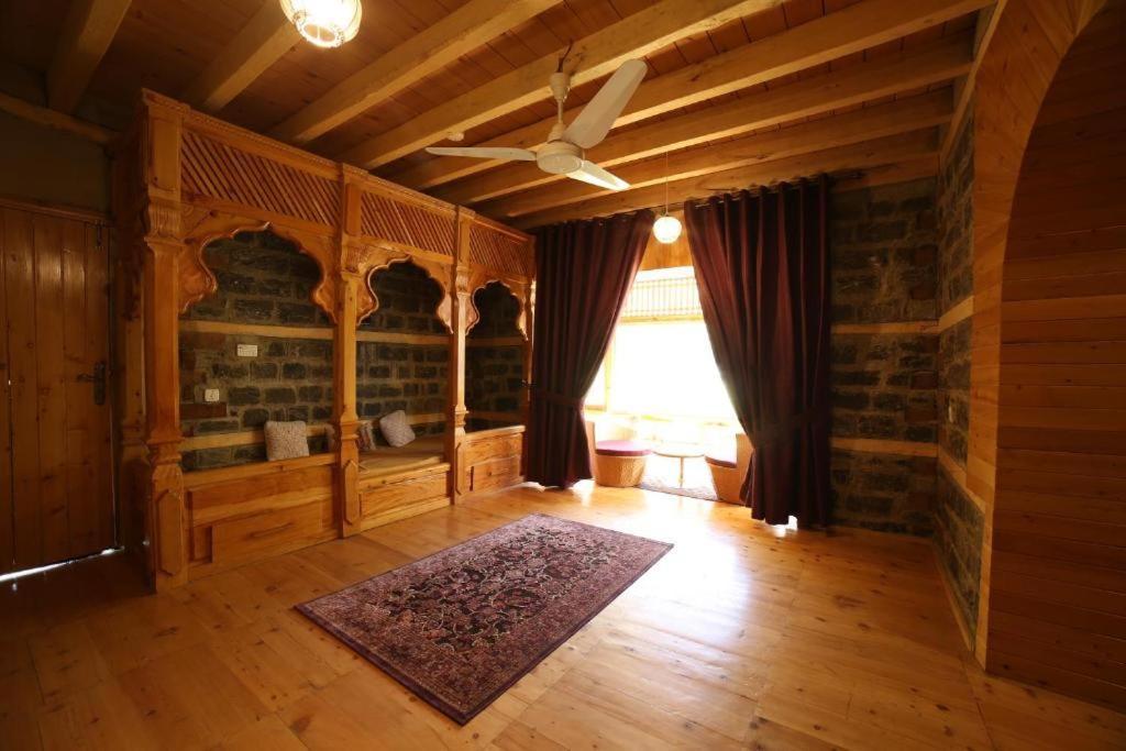 Riverdale Gilgit Exterior foto